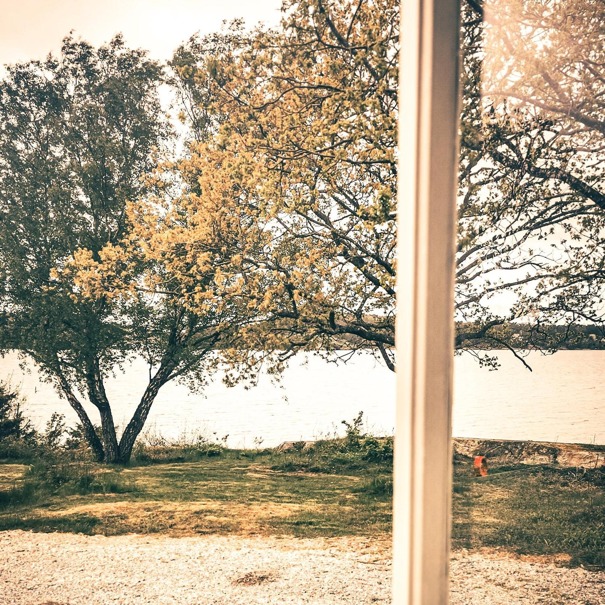Surfviken Glamping And B&B Stenungsund Exterior photo